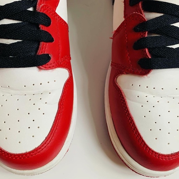 Air Jordan 1 Retro High Chicago 2013 - Picture 8 of 8